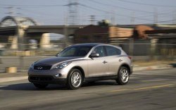 112_0712_04z+2008_infiniti_ex35+front_three_quarter_view.jpg