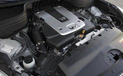 112_0712_10z+2008_infiniti_ex35+engine.jpg