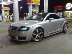AudiTT19.jpg