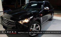 INFINITI_2011_03.jpg