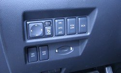 2009-Infiniti-FX50S-29-440x268.jpg