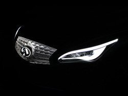2012-Infiniti-LE-Concept-Headlight-1280x960.jpg