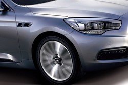 2013-kia-k9_100389574_m.jpg