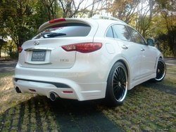 1328018599bodykitkmgara.jpg