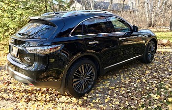 Q70 Limited4.jpg