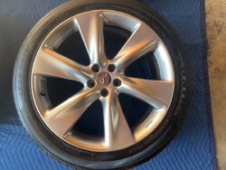 qx70 wheel 1.jpeg