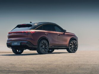 QX65 Monograph-17197.jpg